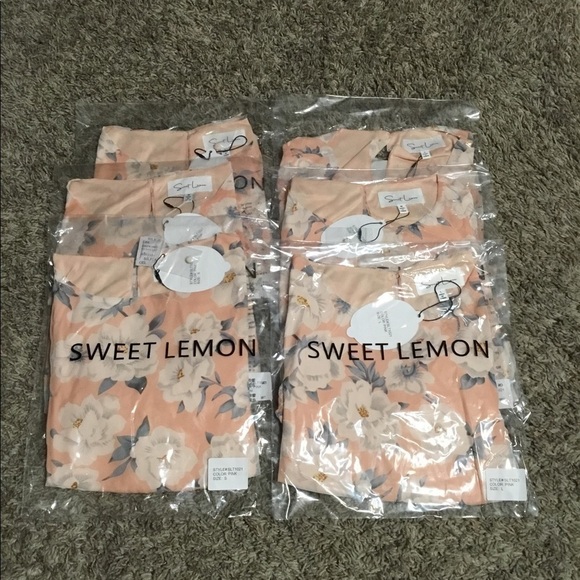 SWEET LEMON FLORAL CROP TOP - Picture 6 of 6